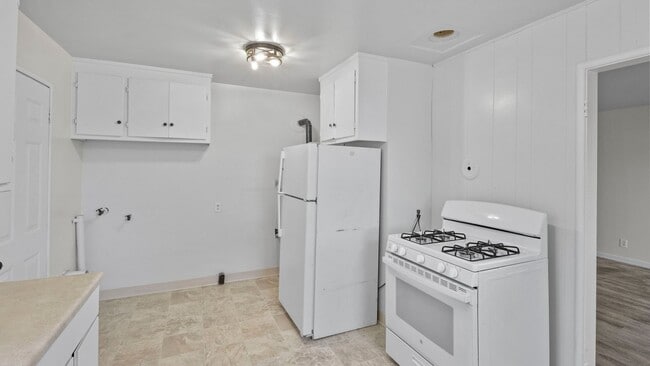 Building Photo - Cozy and Cute 2bedroom 1 bathroom duplex in Vallejo!