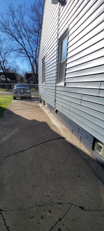 Building Photo - 17368 Patton St