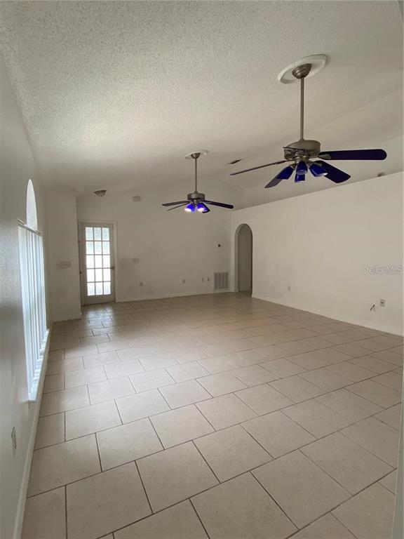 Building Photo - 6867 Belmar Dr