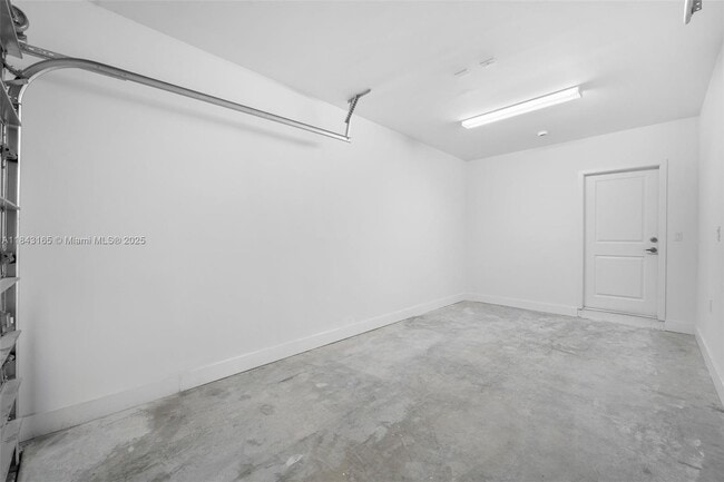 Building Photo - 34524 SW 190th Ave