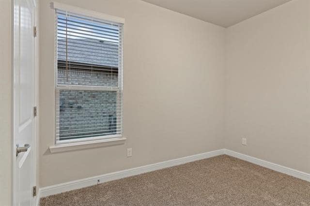 Building Photo - 15725 Hazelhurst Ln