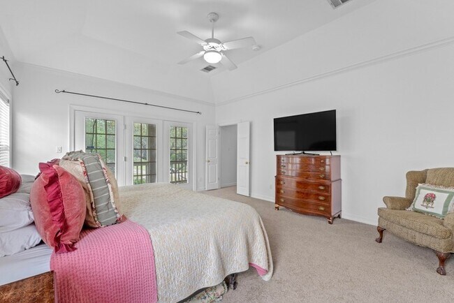 Building Photo - 5305 Cuesta Verde