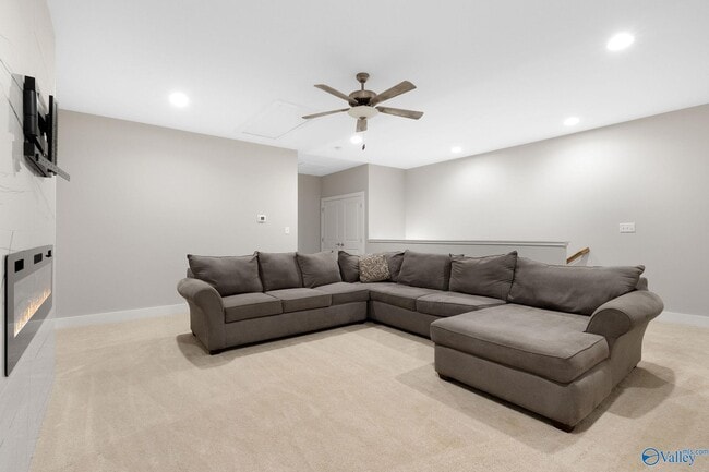 Building Photo - 190 Kearny St