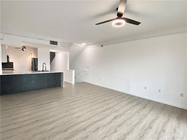 Building Photo - 2016 Alta Meadows Ln