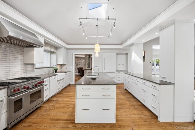 Building Photo - 4 Mohican Trail