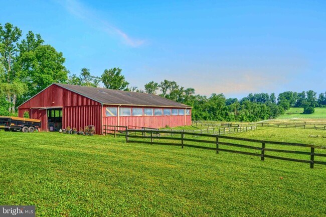 Building Photo - 2101 Tufton Ave