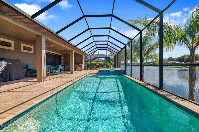 Building Photo - 663 S Lake Dr