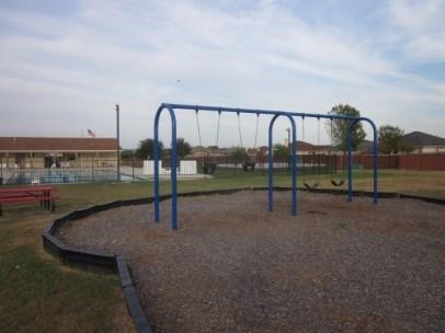 Building Photo - 152 Challenger