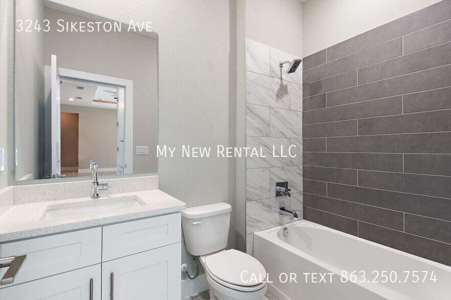 Building Photo - 3243 Sikeston Ave