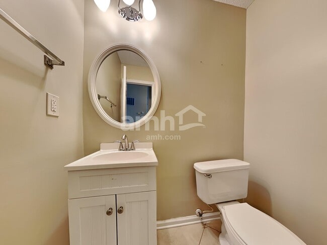 Building Photo - 602 Majestic Oak Dr