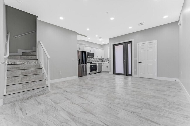 Building Photo - 1962 NW 107th St