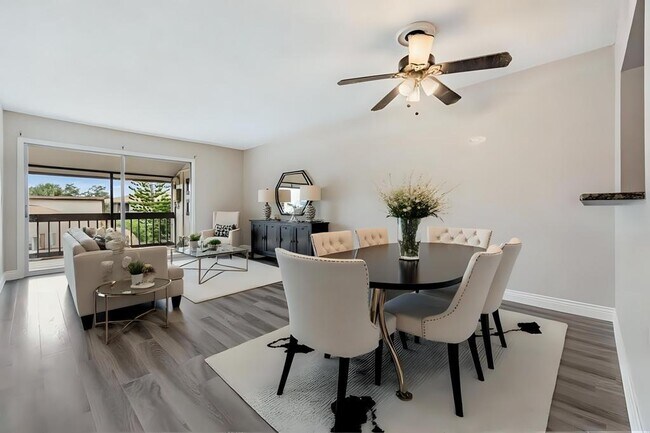 Building Photo - 6336 Newtown Cir