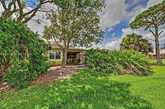 Building Photo - 3781 NW Willow Creek Dr