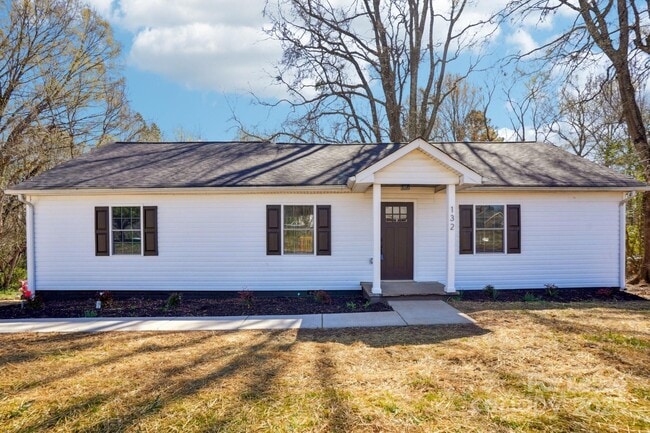 Primary Photo - 132 Shady Grove Rd