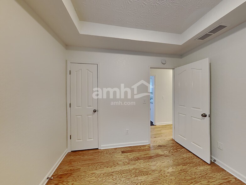 Building Photo - 488 Haven Ridge Dr