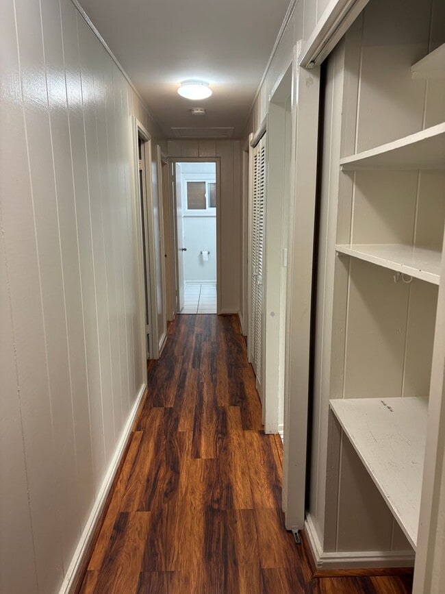Building Photo - Cozy 3 bedroom 2 bath home in Kaneohe