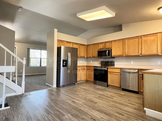 Building Photo - 5851 Granby Hill Dr