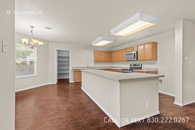 Building Photo - 622 Butler Point
