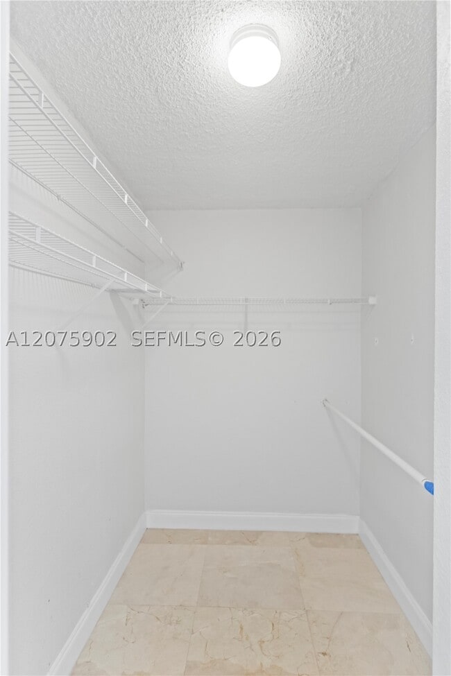Building Photo - 2501 S Ocean Dr
