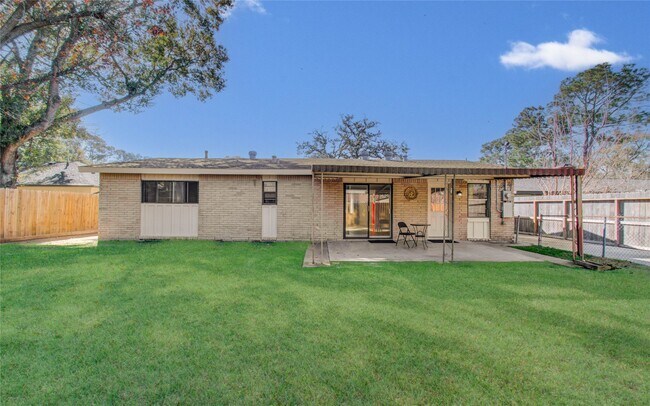 Building Photo - 5926 Ettrick Dr