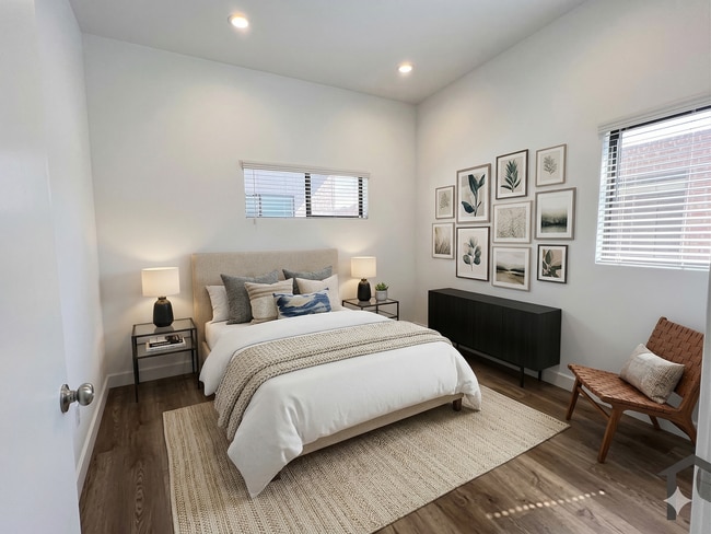 Building Photo - 25200 Frampton Ave