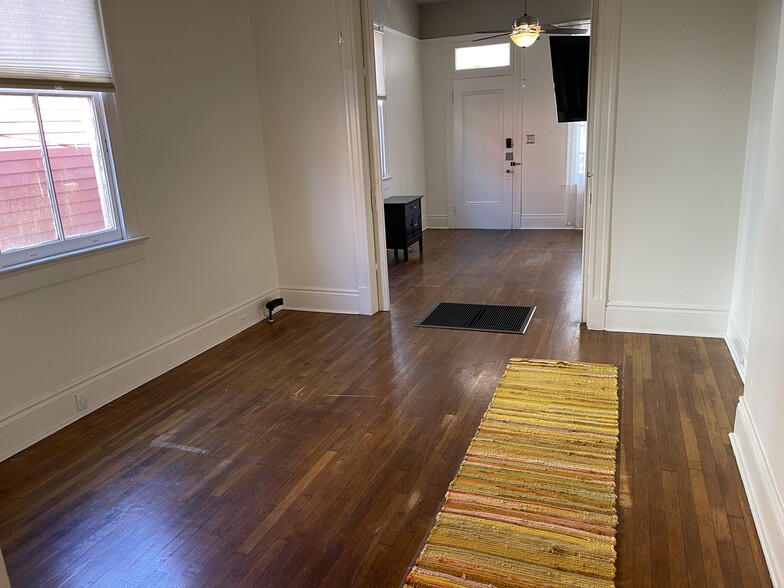 Bedroom 1 view into living room - 527 Bermuda St