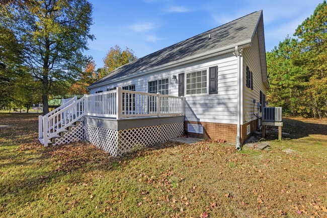 Building Photo - 1611 York Rest Ln