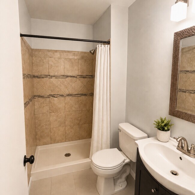 Building Photo - 8756 Beacon Cir