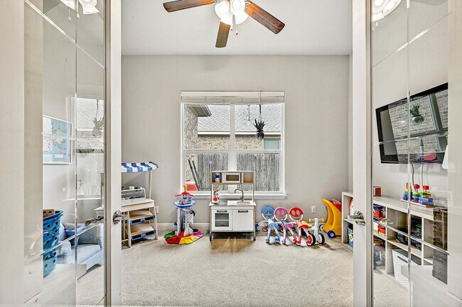 Building Photo - Retreat to Luxury in One of Santa Rita Ran...