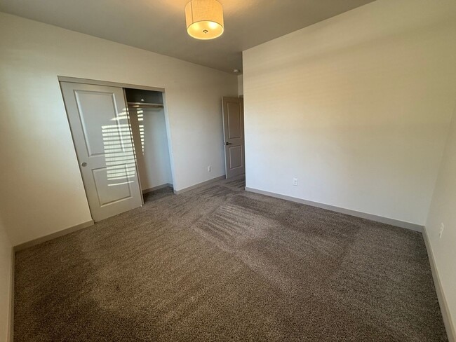 Building Photo - n51304