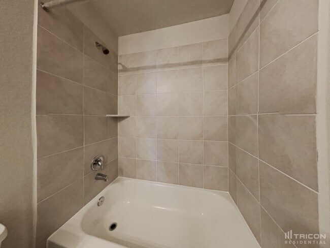 Building Photo - 3465 Wooded Ln