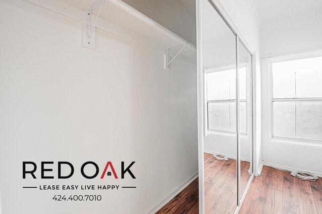 Building Photo - 921 S Bonnie Brae St