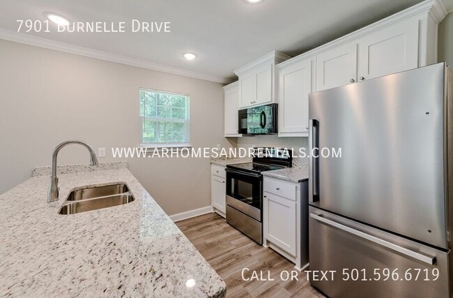 Building Photo - 7901 Burnelle Dr