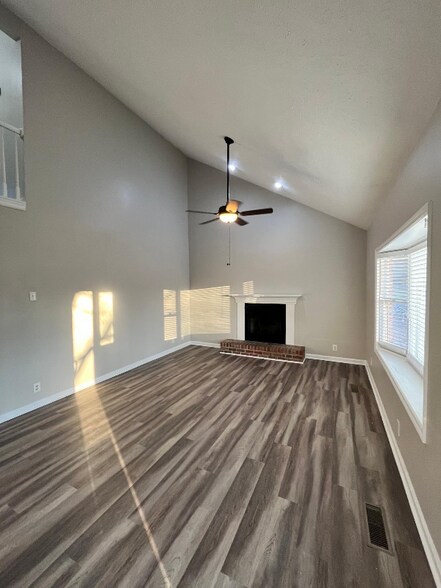 Building Photo - 119 Guill Ct