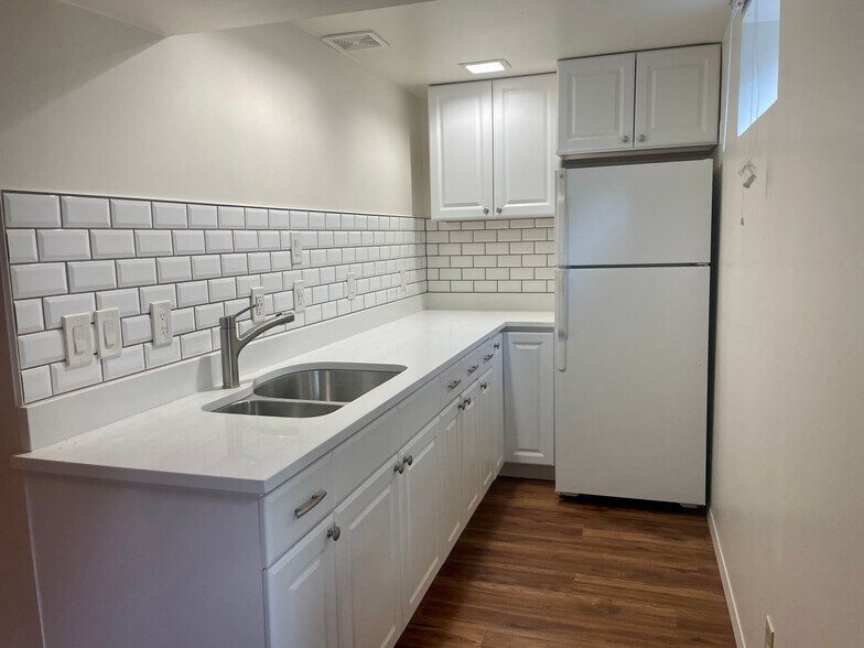 Building Photo - 11434 Marine View Dr SW