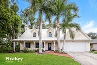 Building Photo - 9264 Cypress Dr N