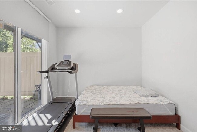 Building Photo - 9228 Wood Violet Ct