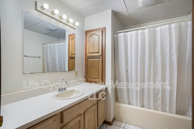 Building Photo - 10764 64th Ave