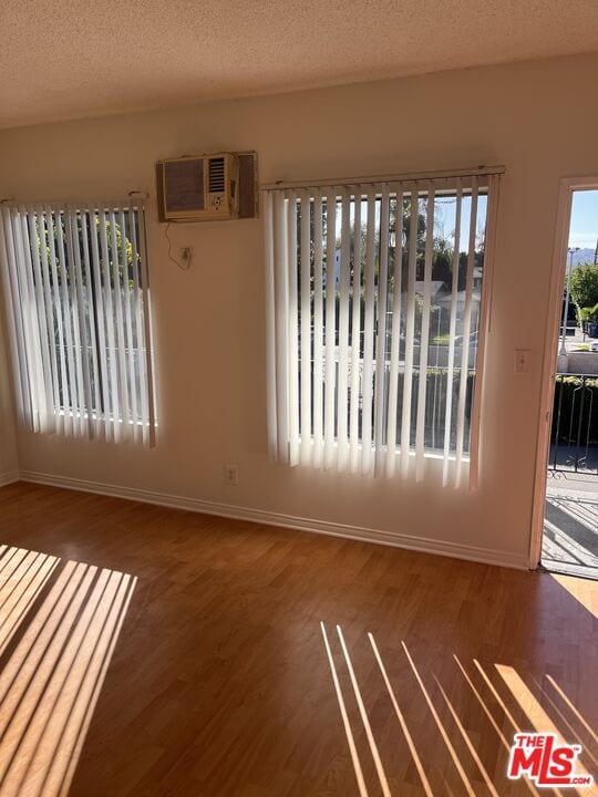 Building Photo - 14435 Tiara St