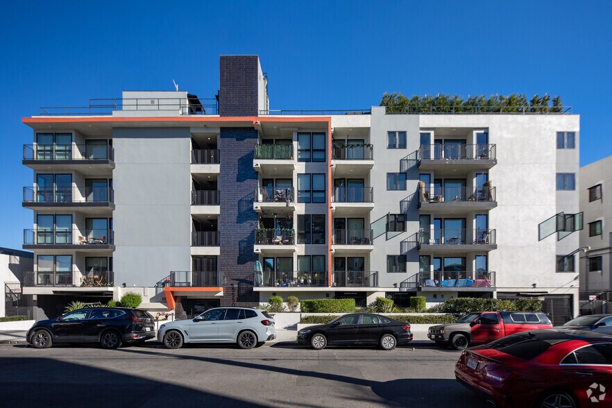 5550 Bonner Ave - 5550 Bonner Ave. The Cielo APartments
