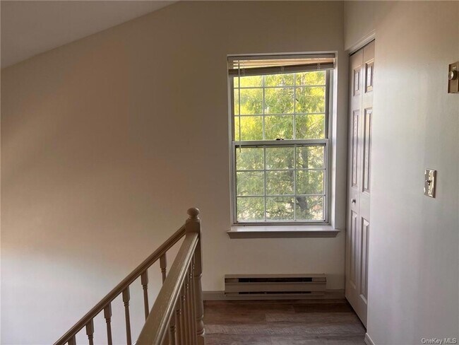 Building Photo - 18 Kendal Ln