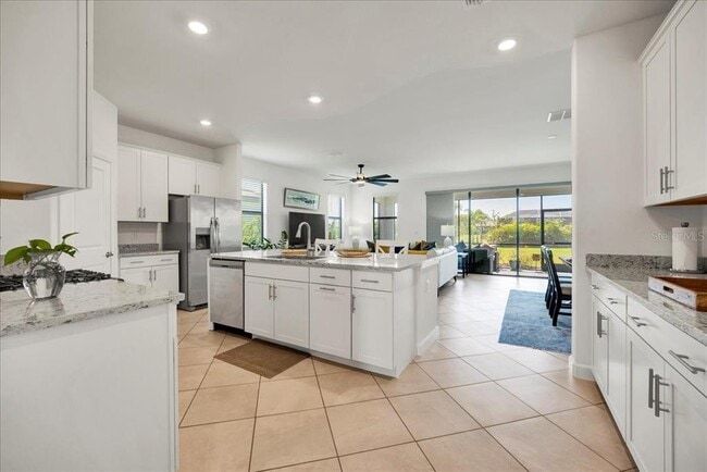 Building Photo - 5161 Coral Reef Wy