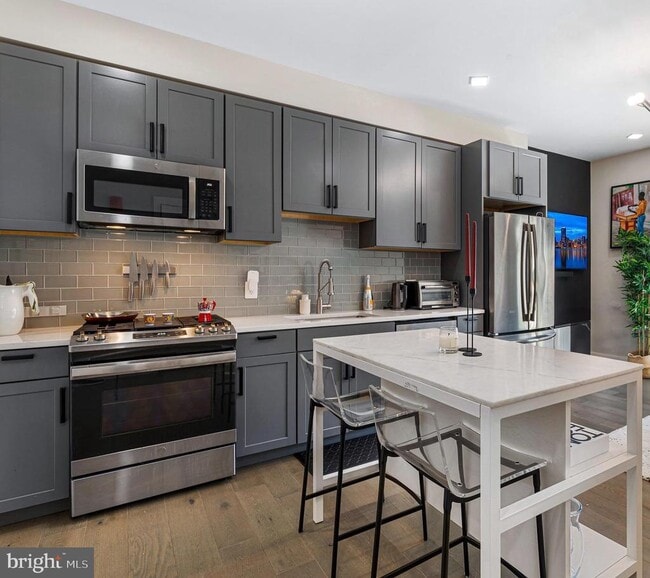 Building Photo - 1028 Bladensburg Rd NE