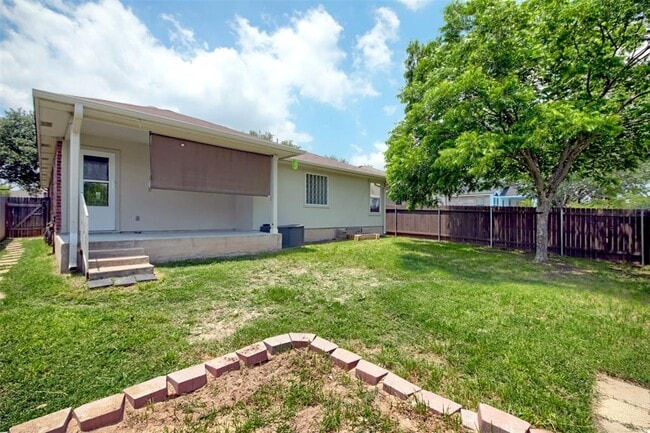 Building Photo - 3423 Sandy Koufax Ln
