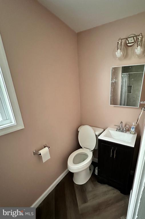 Building Photo - 242 Grant St