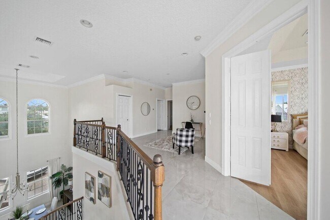 Building Photo - 32 SW Riverway Blvd