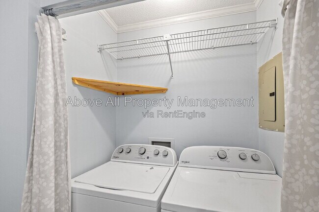 Building Photo - 207 Bay Dr