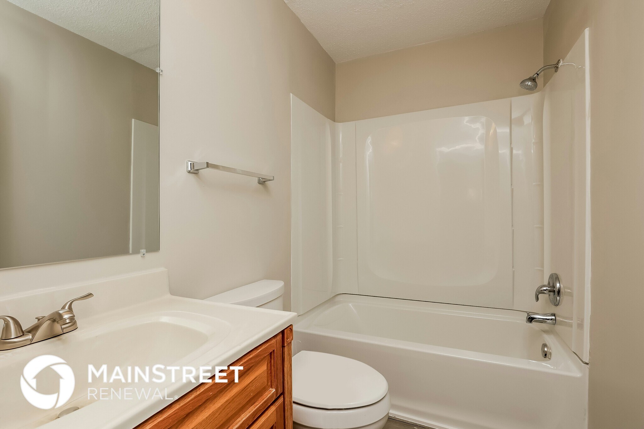 Building Photo - 7901 Chester Rd