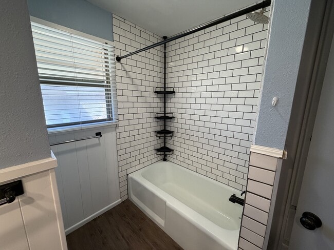 Building Photo - 6806 Norfolk Ave