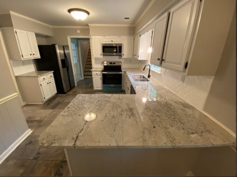 Kitchen - 8123 Anniston Cv